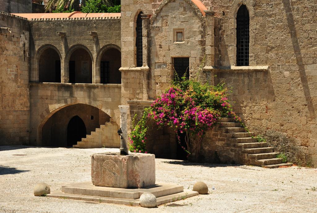 Antifanous Apartments Rhodes City Exterior foto